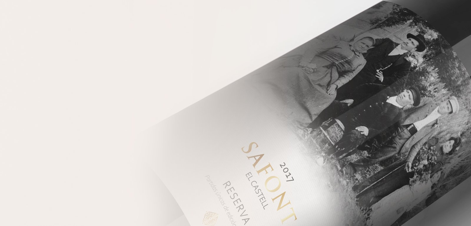 Diseño de etiquetas y packaging de vino para Familia Safont