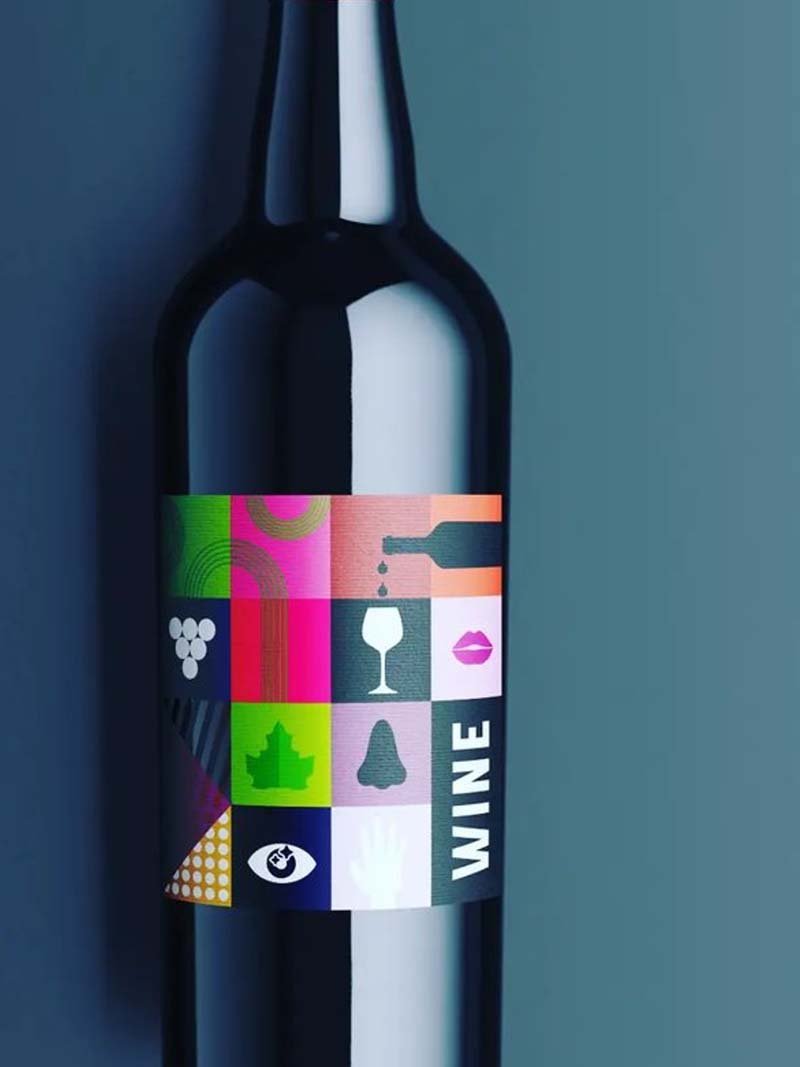 Ideas, ejemplos e inspiración para la creación y diseño de etiquetas de vino y botellas de vino. Packaging, botellas y diseños de etiquetas de vino modernas, para la inspiración.