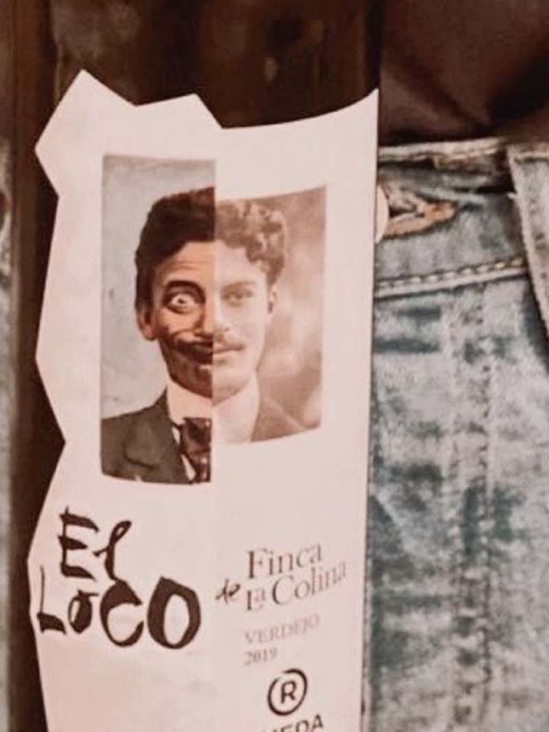 Ideas, ejemplos e inspiración para la creación y diseño de etiquetas de vino y botellas de vino. Packaging, botellas y diseños de etiquetas de vino modernas, para la inspiración. Ideas, ejemplos e inspiración para la creación y diseño de etiquetas de vino y botellas de vino. Packaging, botellas y diseños de etiquetas de vino modernas, para la inspiración.