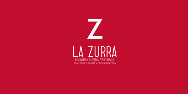 Diseño gráfico y creativo de etiquetas formato sleeve y packaging de vino para SANGRÍA LA ZURRA