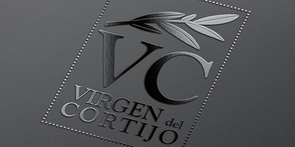 Creative graphic design work portfolio of logo and corporate brand creation for extra virgin olive oil: CORTIJO COLORAO